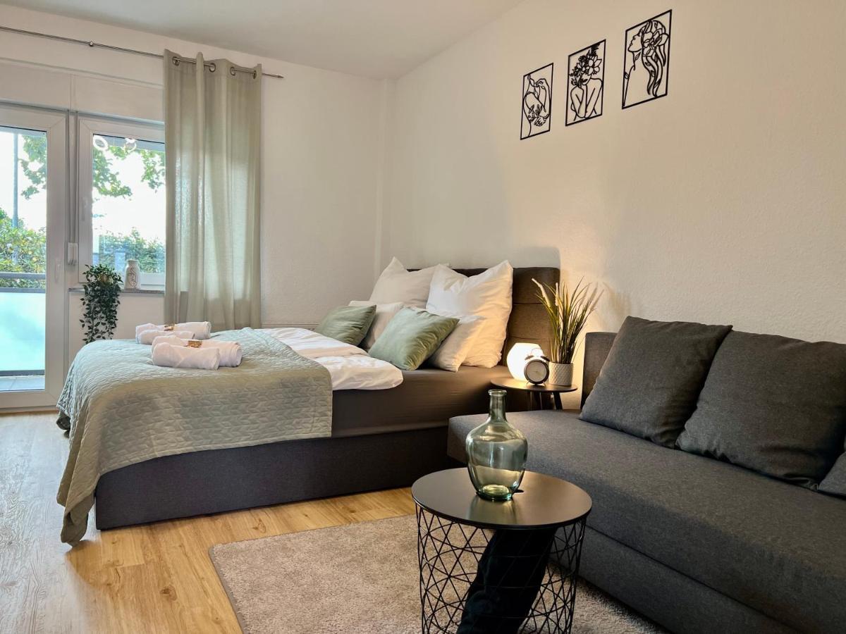 Design Apartment Mit Balkon - Kueche - Netflix Essen Zewnętrze zdjęcie